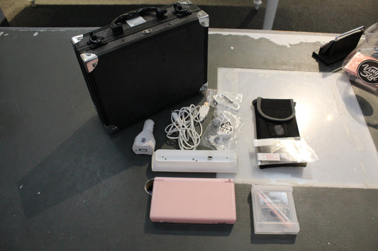 PINK NINTENDO DS LITE WITH CARRYING CASE AND ACCESSORIES